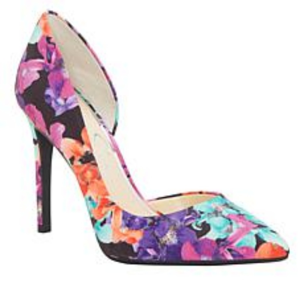 Jessica Simpson 5inch heels